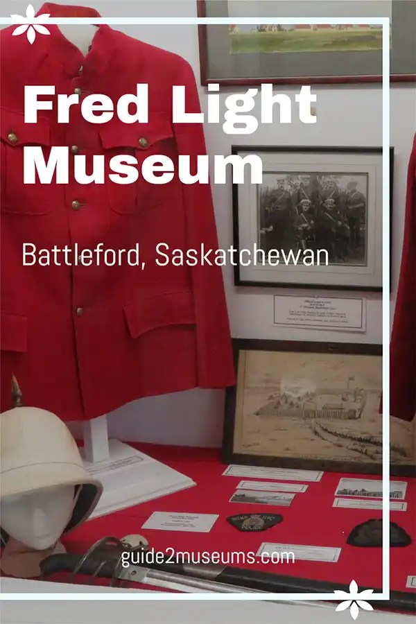 Police uniform from 1920s. 