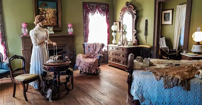 Bedroom in the Mouton House.