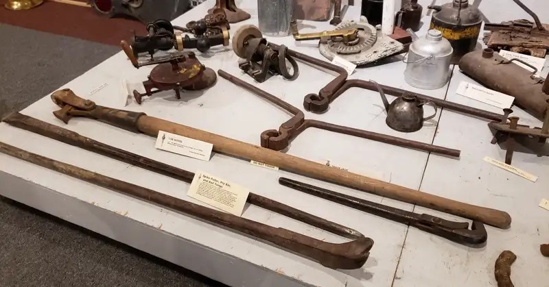 Railroad tools