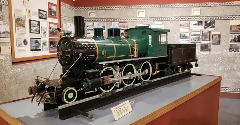 Model Steam Locomotive with Tender model, built and donated to the museum by Arlen W. Kessler.